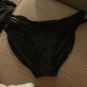 black bikini bottoms